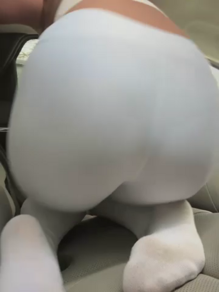 LetsFunKARINA