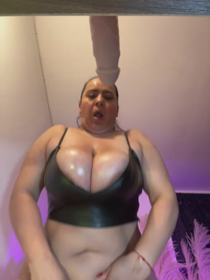 lenny_boobs