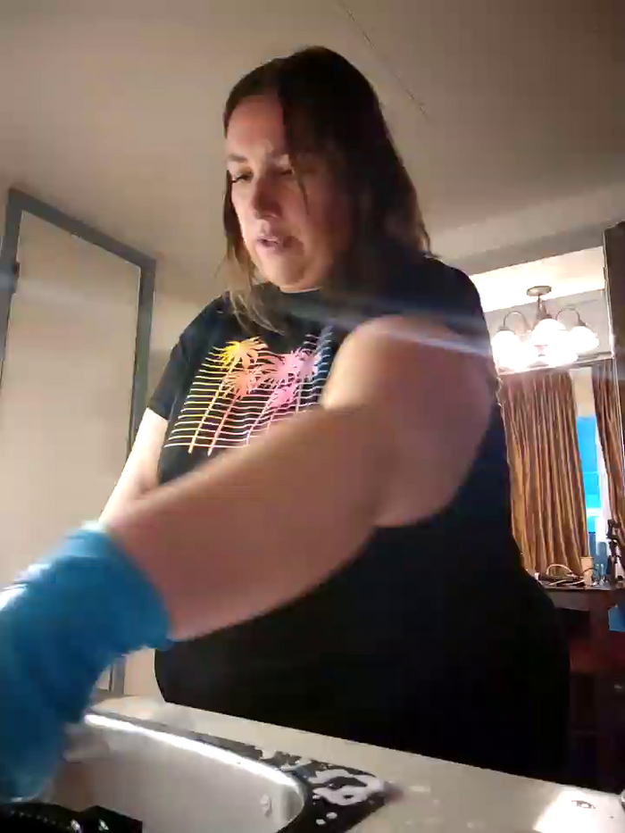 Canadian_BBW