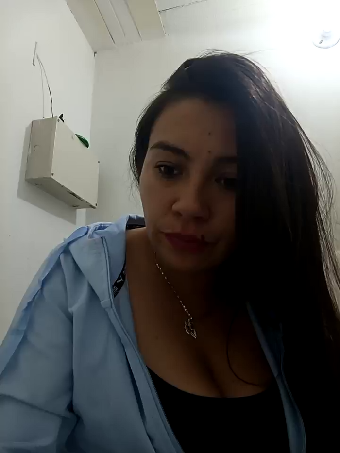 LIZ-06_