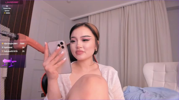 sophia_squirtits