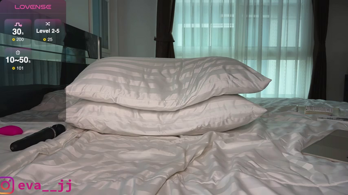 Eva_JJ