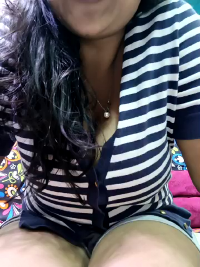 Iam_HoneyBee