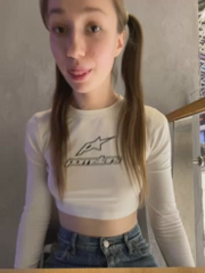 Lia__Love