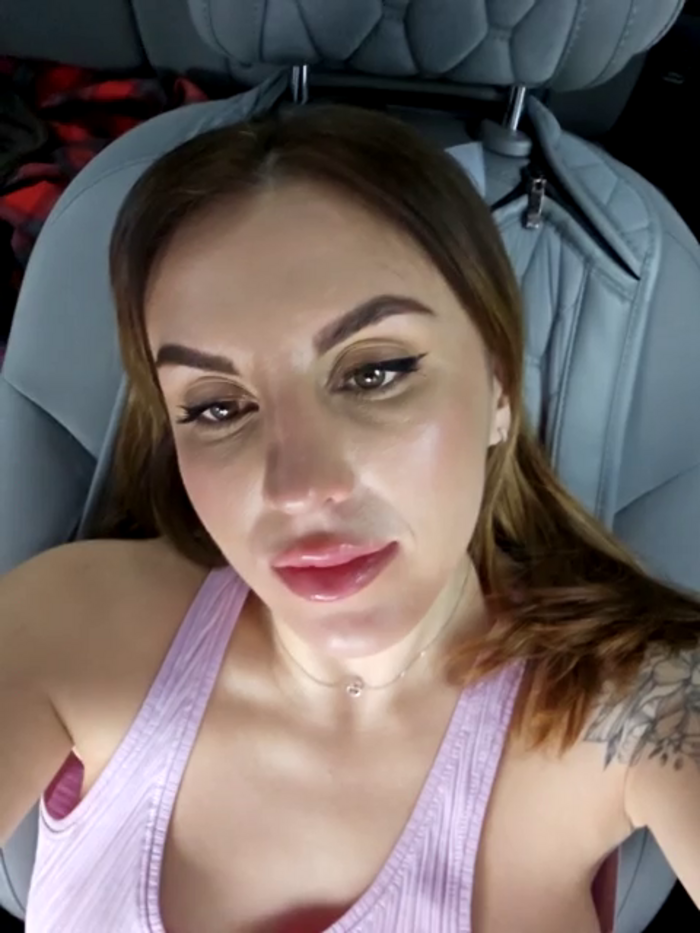 MilfNextDoor20