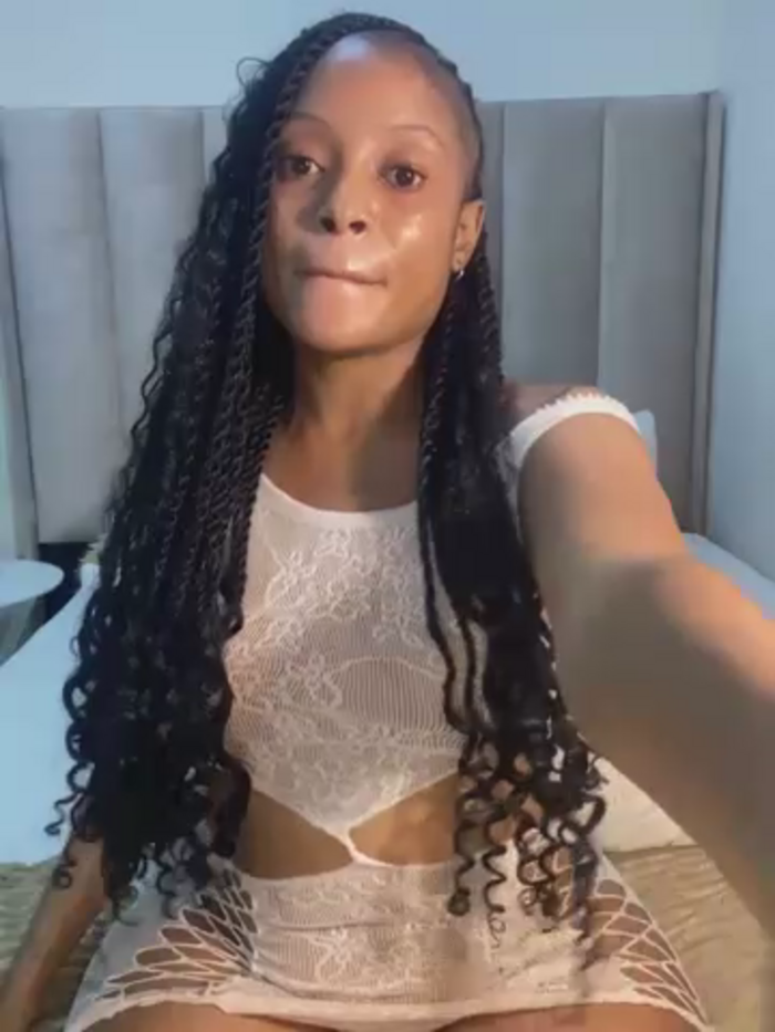 SexyDee025