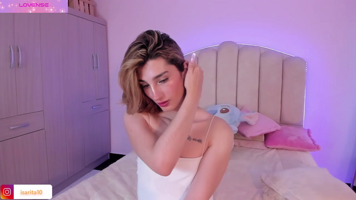 Queensara_