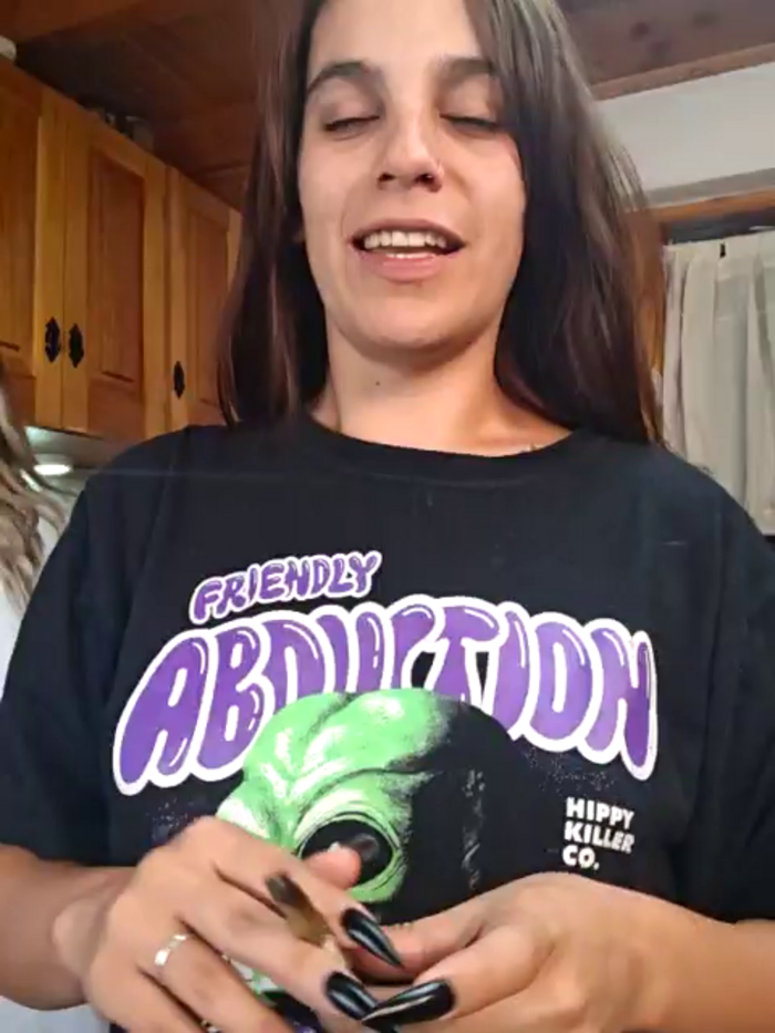 Elnonoykeila77