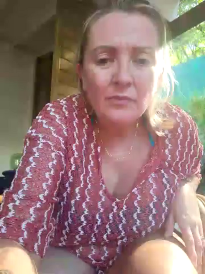 lady_charlyne