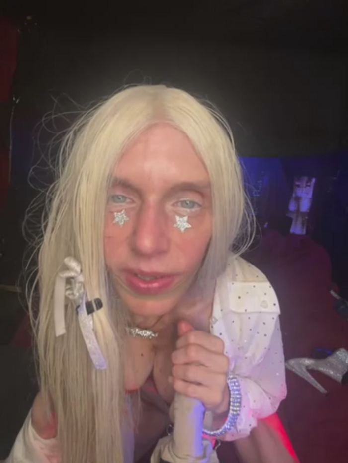 1NikiVegas