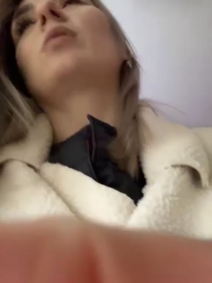 Crazy-Rosa