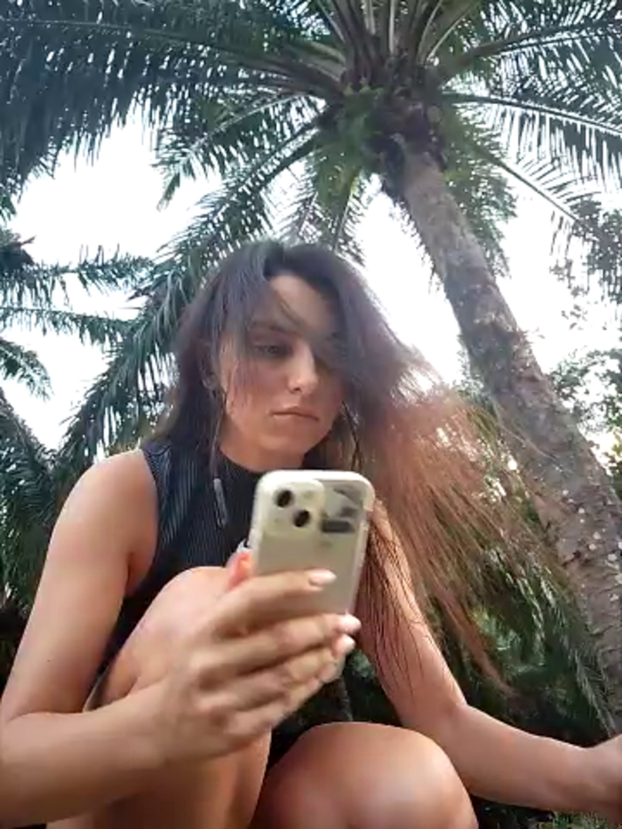 Izabella_Bella