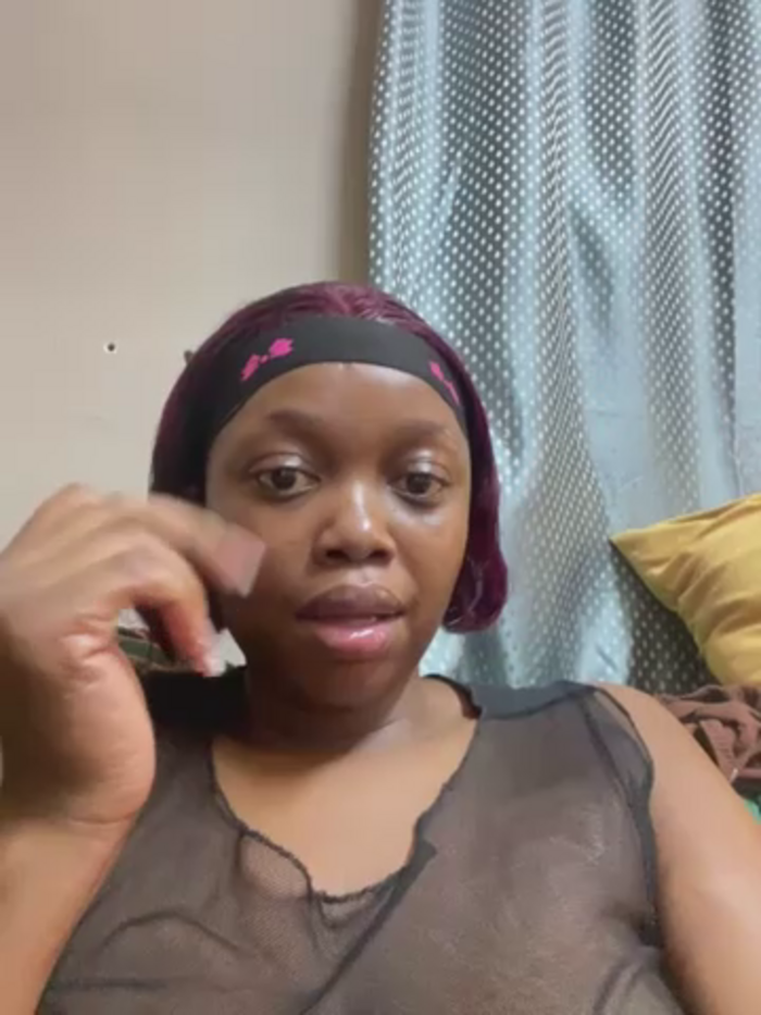QueenTee23