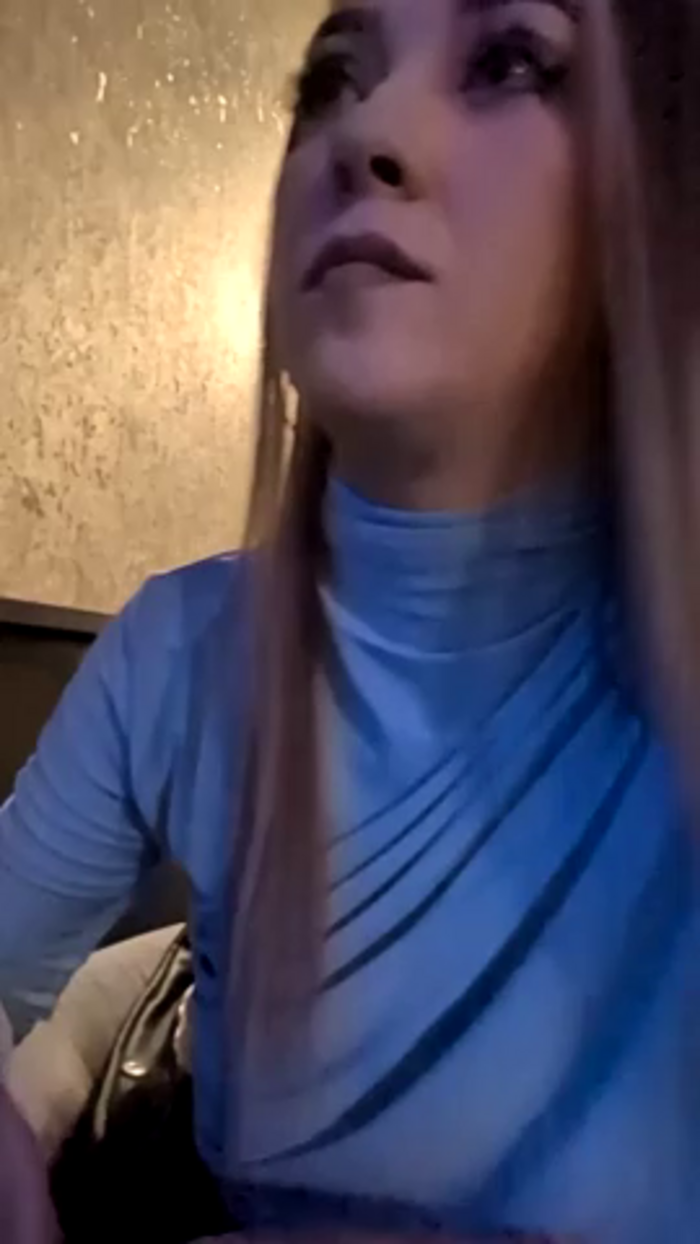 Risky_girl23