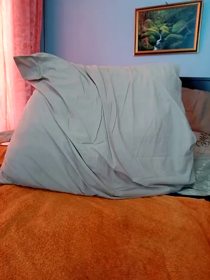 TALLNSEXY48