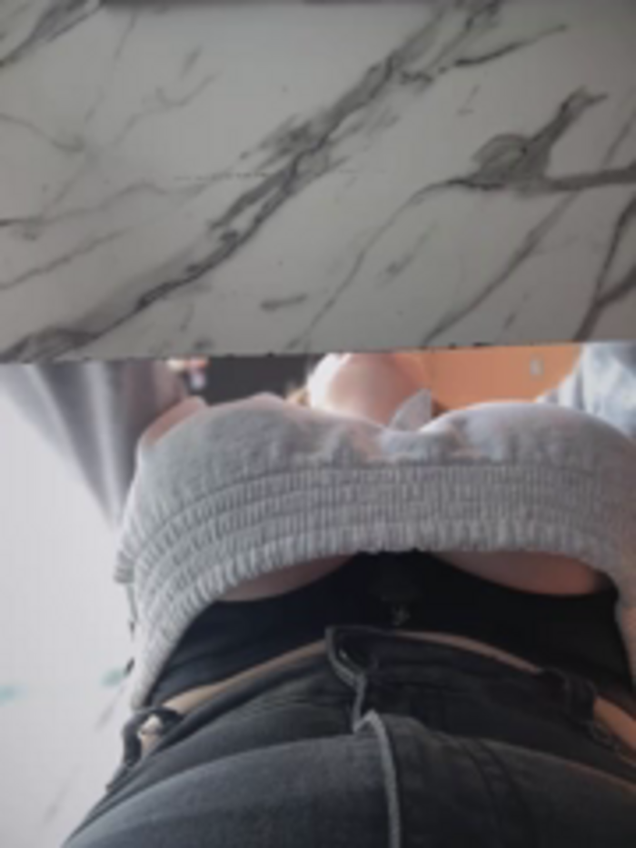 Teya_moon_