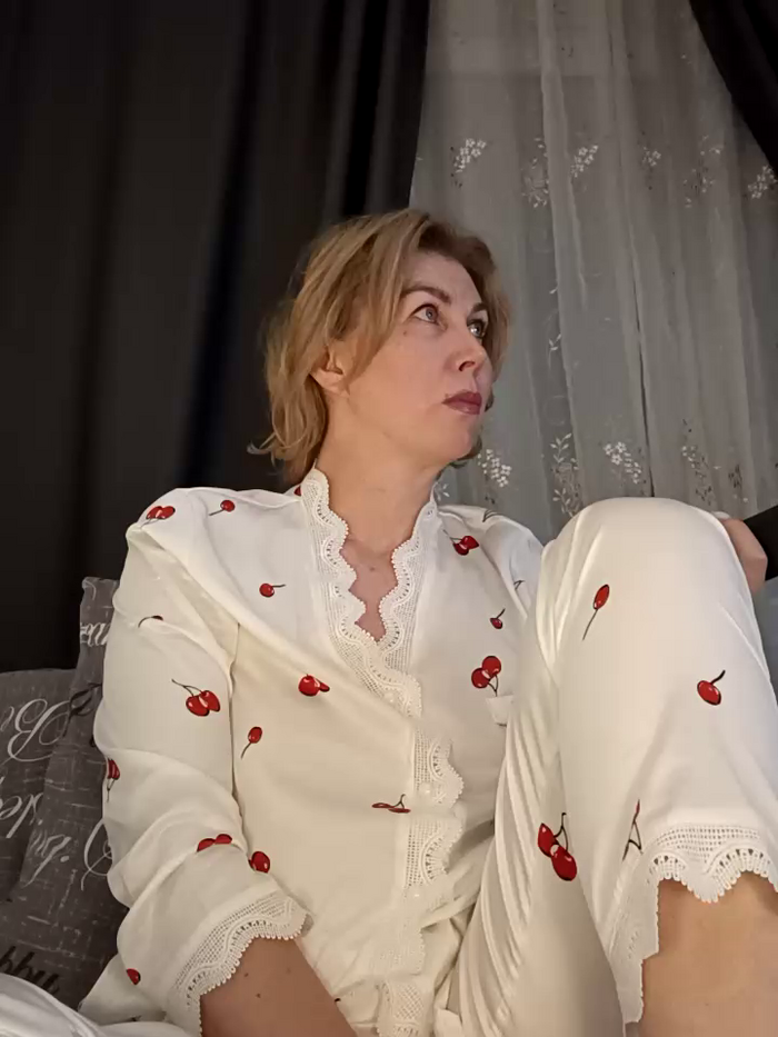 stellahere8