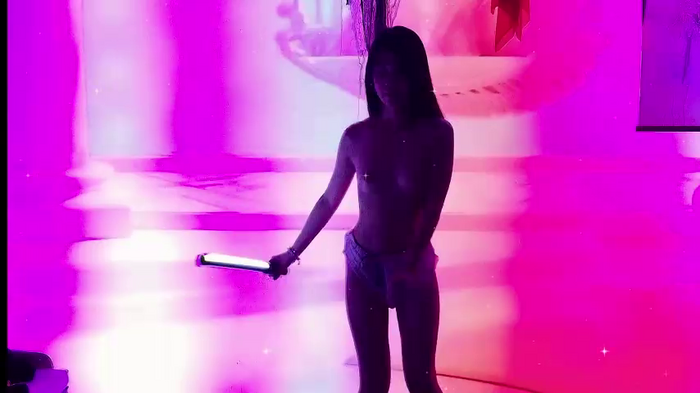 YIYI_XIXI_18