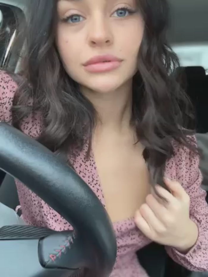 AngelinaTeller