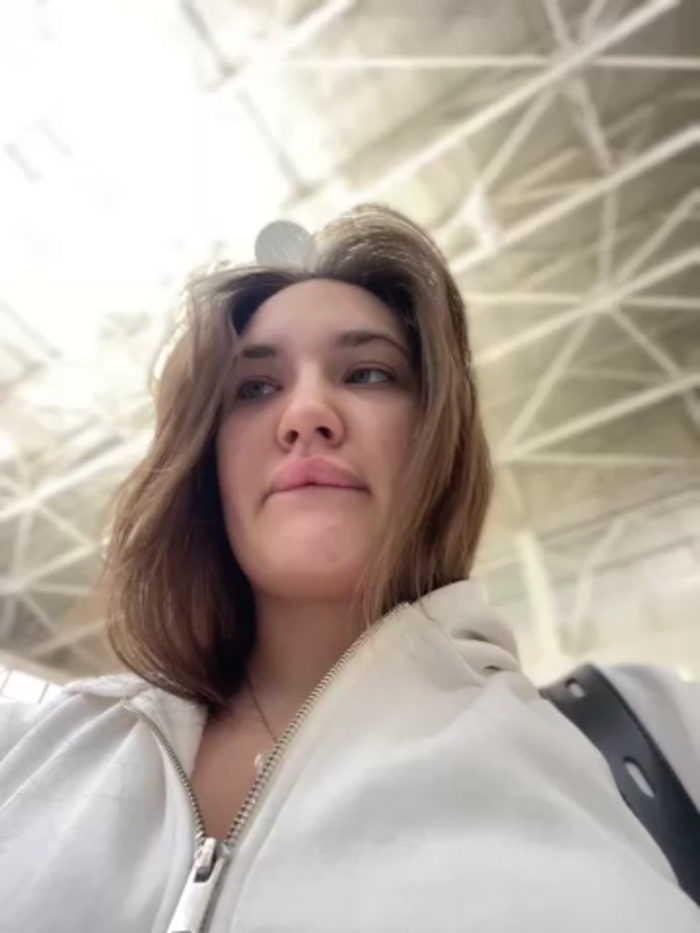 Holly_Molii