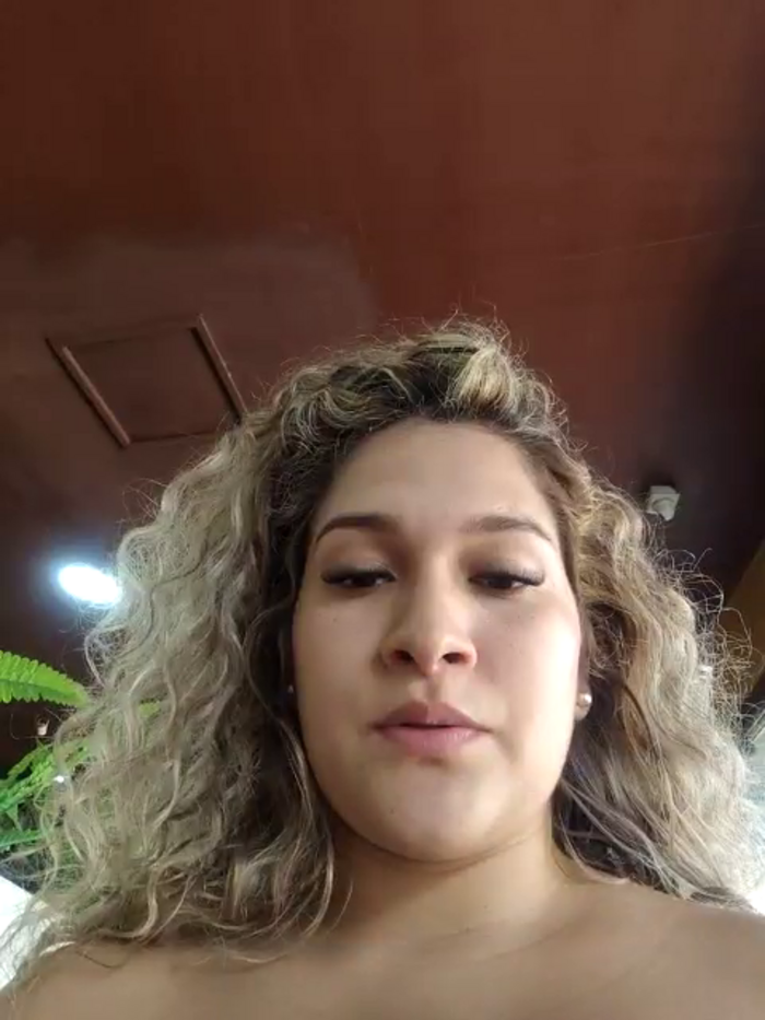 Sara_smiiith211