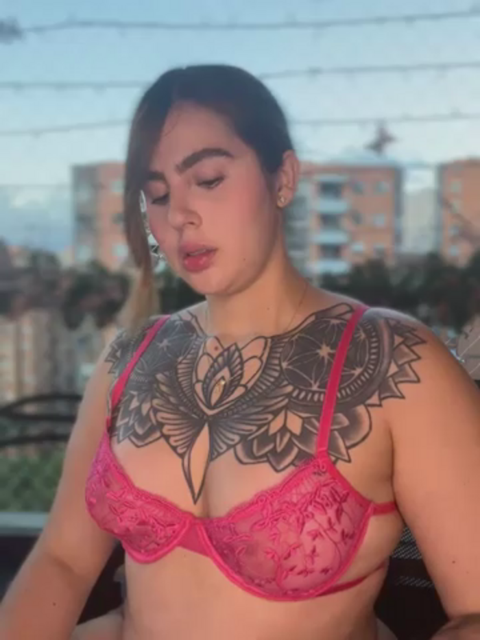 ValerieHilton