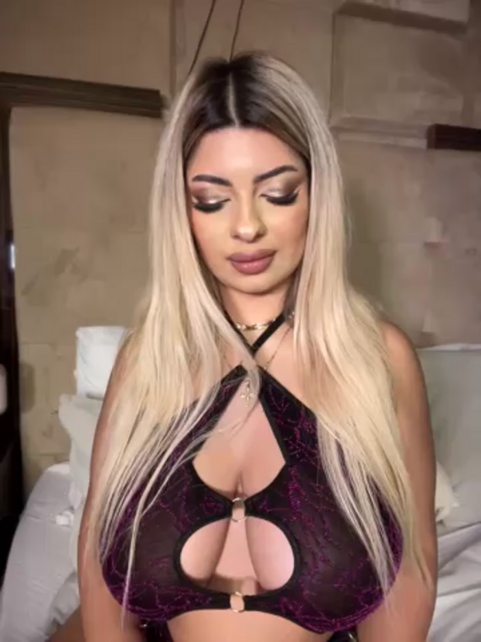 YaraMoon_