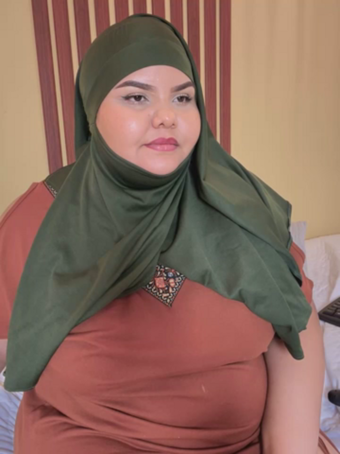 _Shara_Handal_