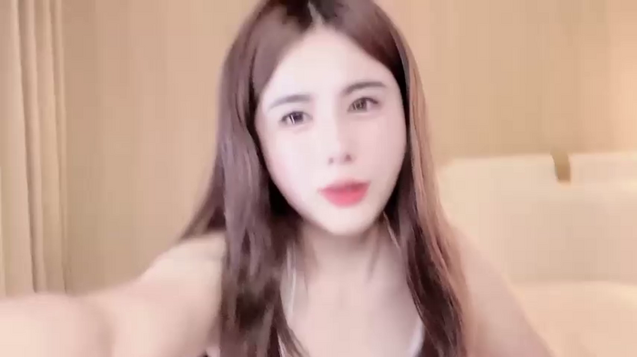 jiaozi-kiss