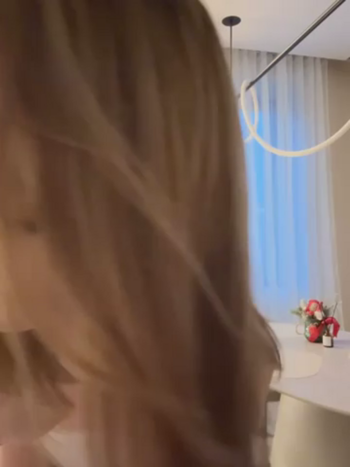 -AngelAri-