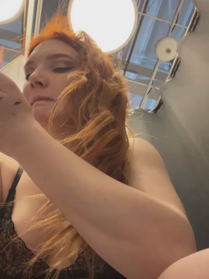 AmmyHot