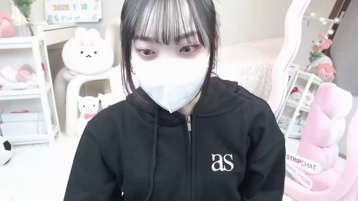 momo_room