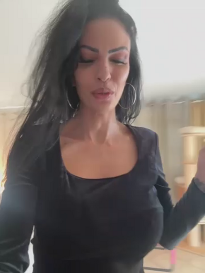 Helena_Karel