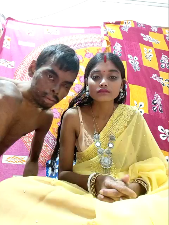 Hotbhabhi85