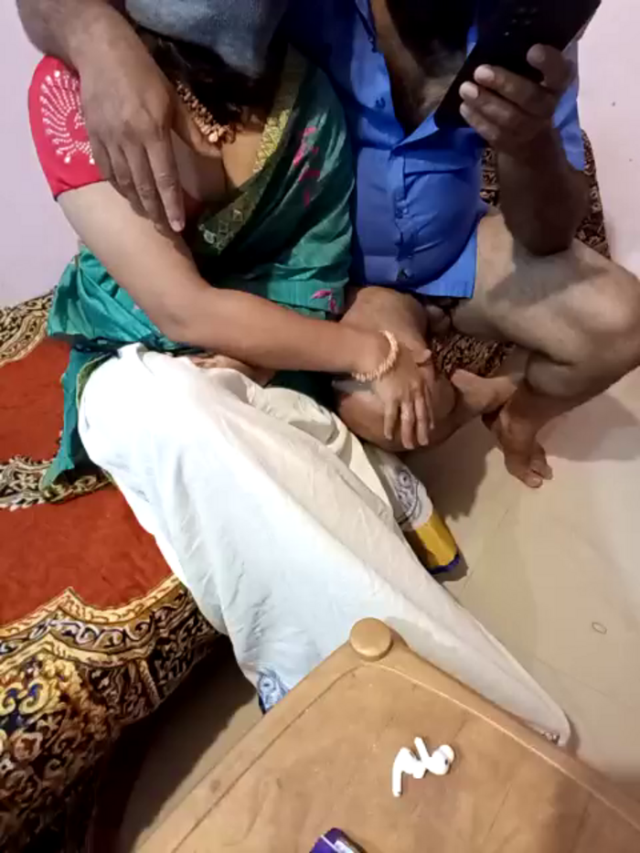 Mallu-Gayathri_Arun