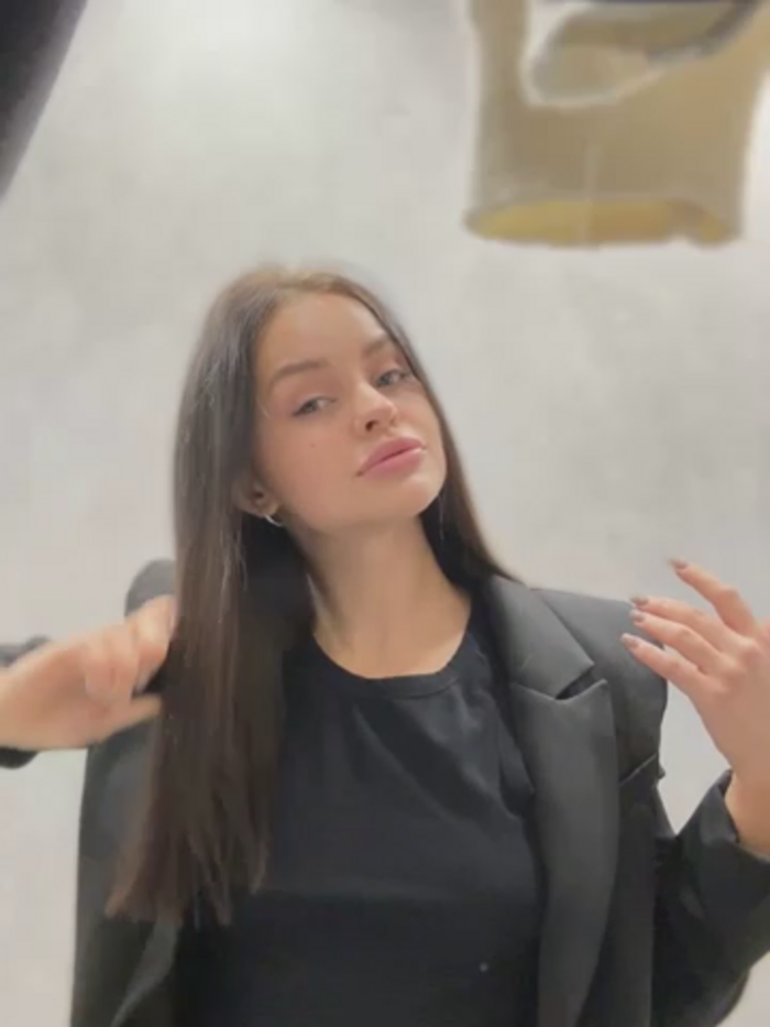 AngelinaTeller