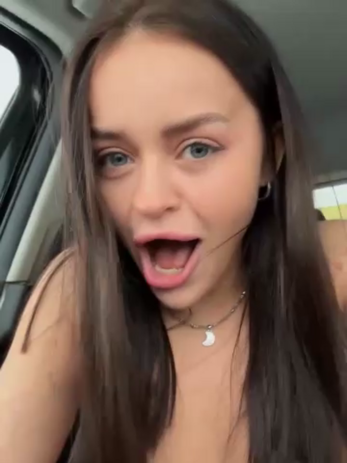 AngelinaTeller