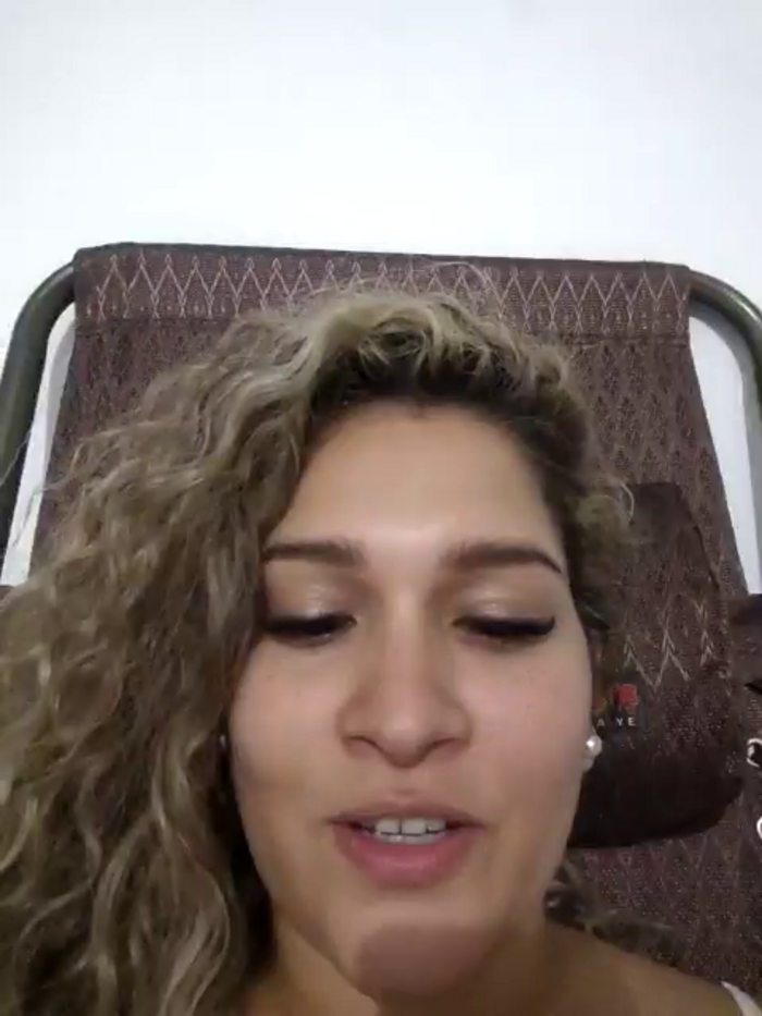 Sara_smiiith211