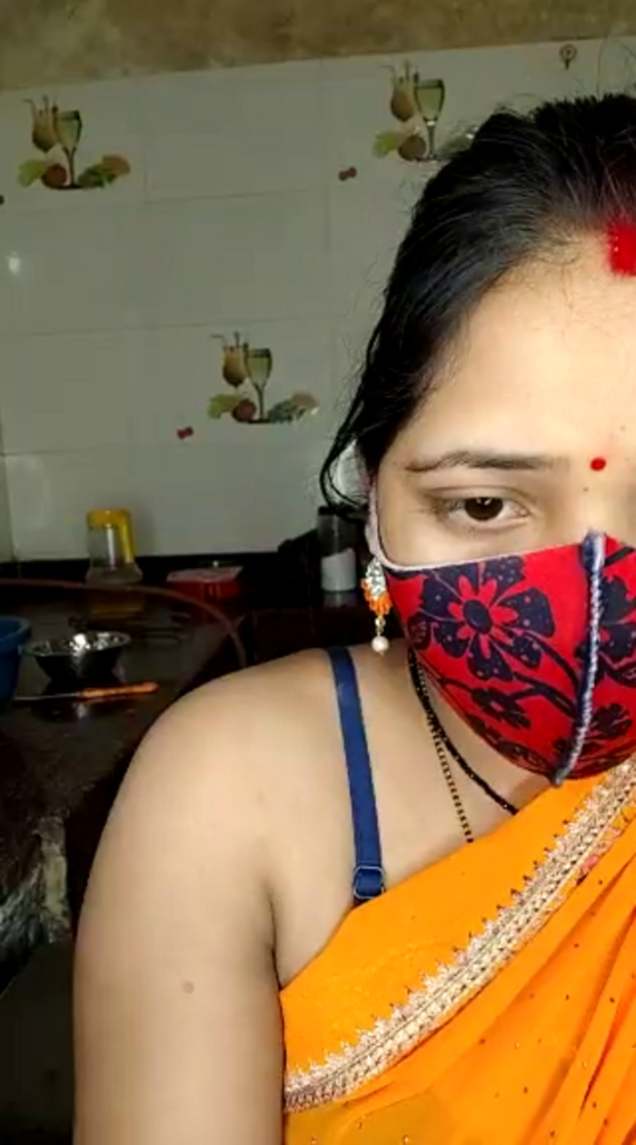DesiRiya77