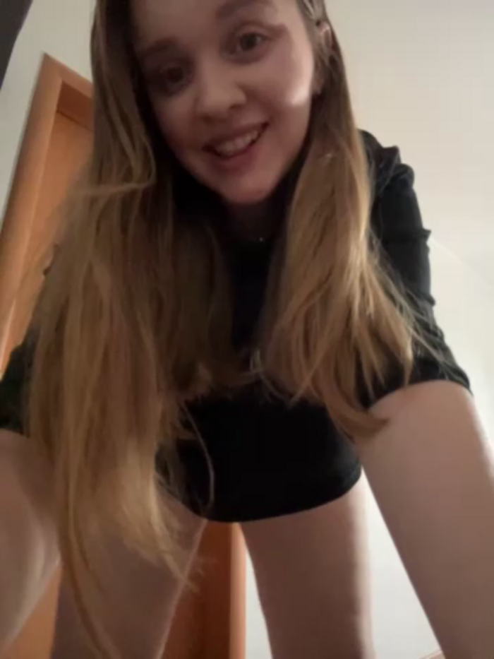 AnnitaJune