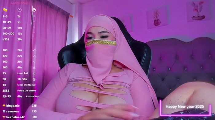 Tahiraa_