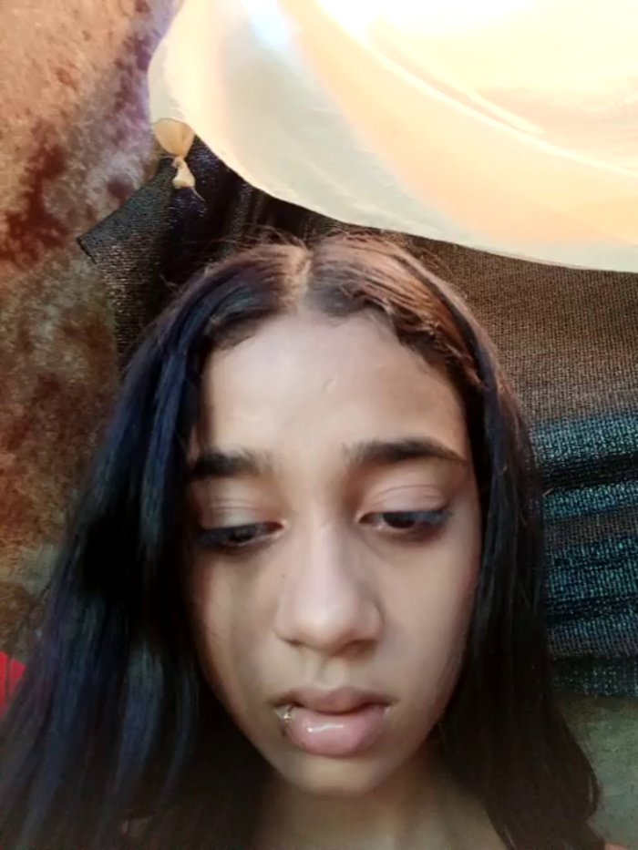 Zoe_Sweett18