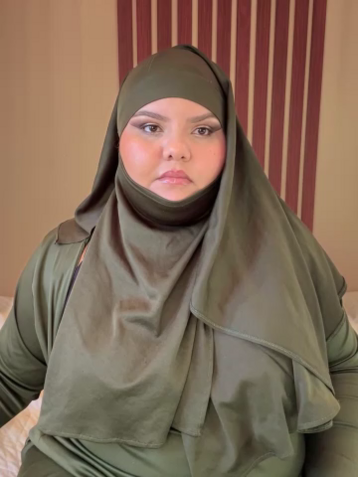 _Shara_Handal_
