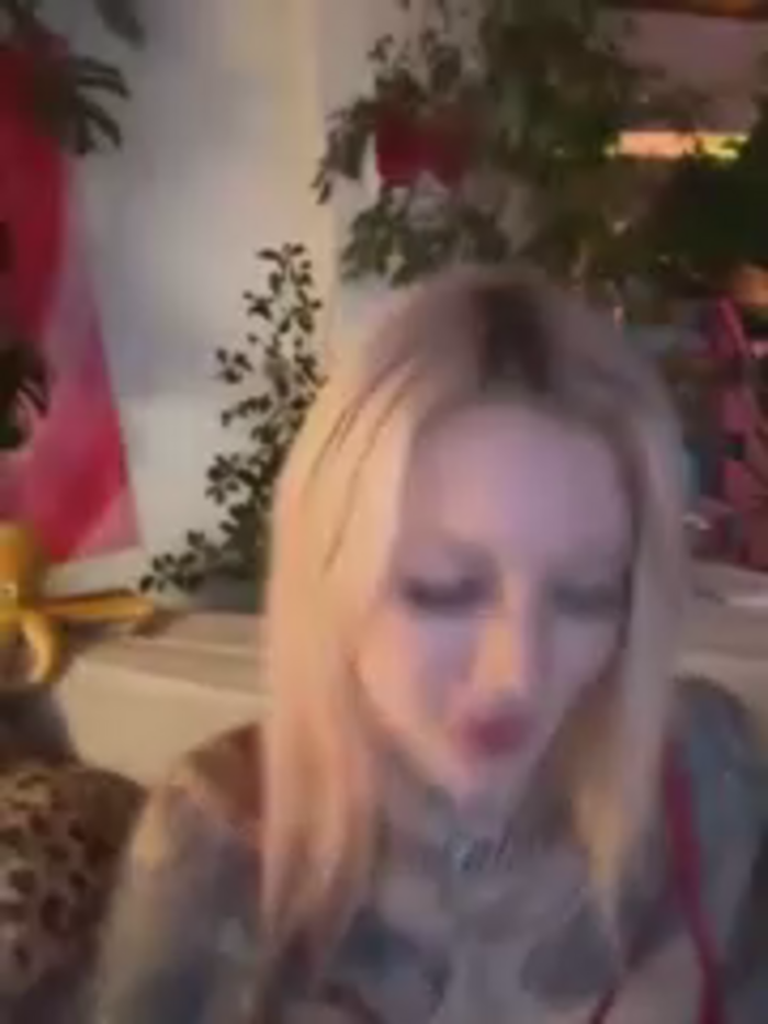 Stella-Kink