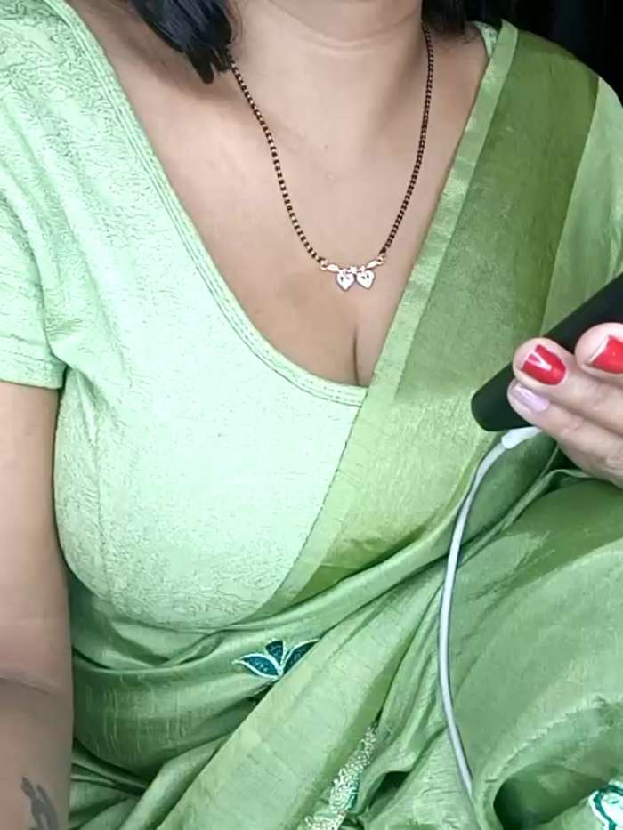 kaamuk_shweta