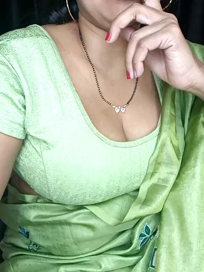 kaamuk_shweta