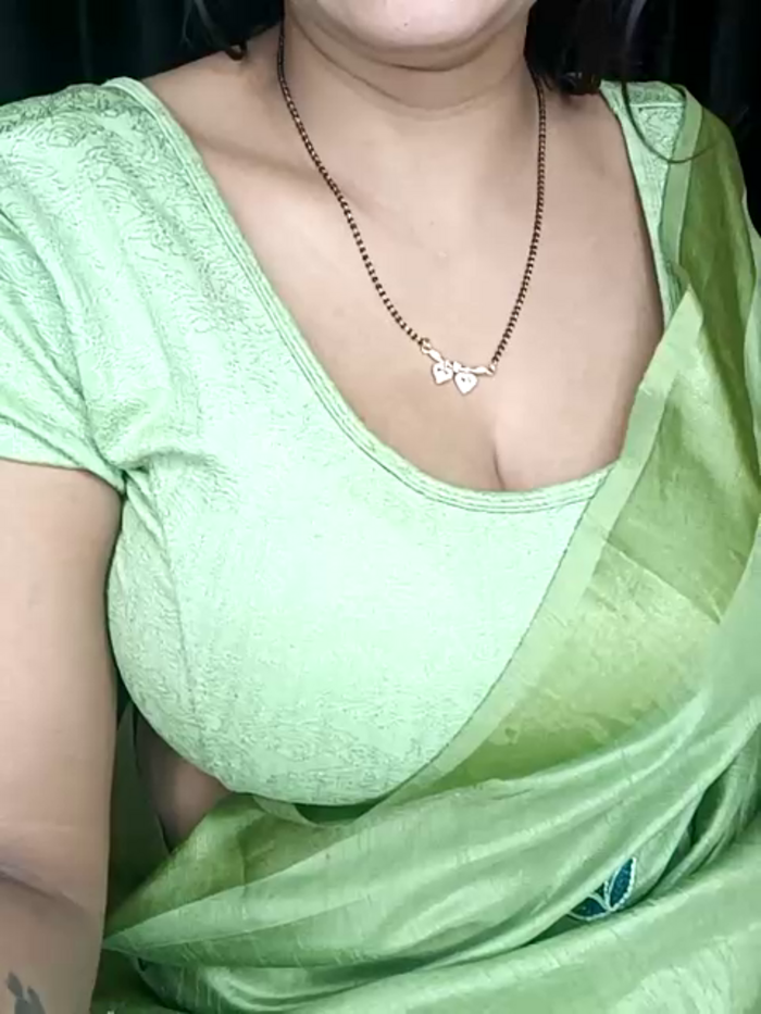 kaamuk_shweta