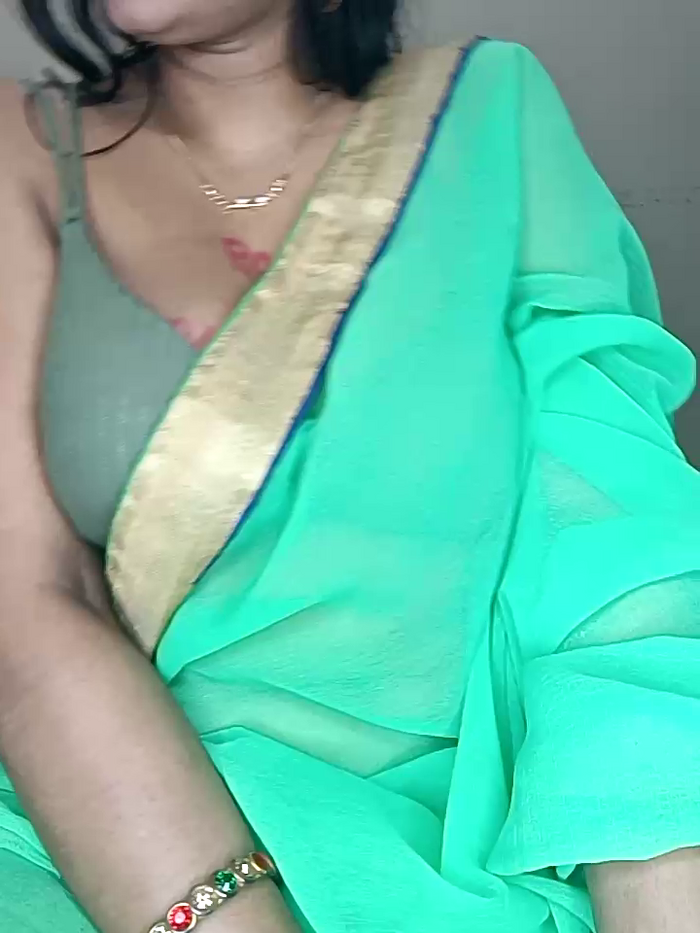 kaamuk_shweta