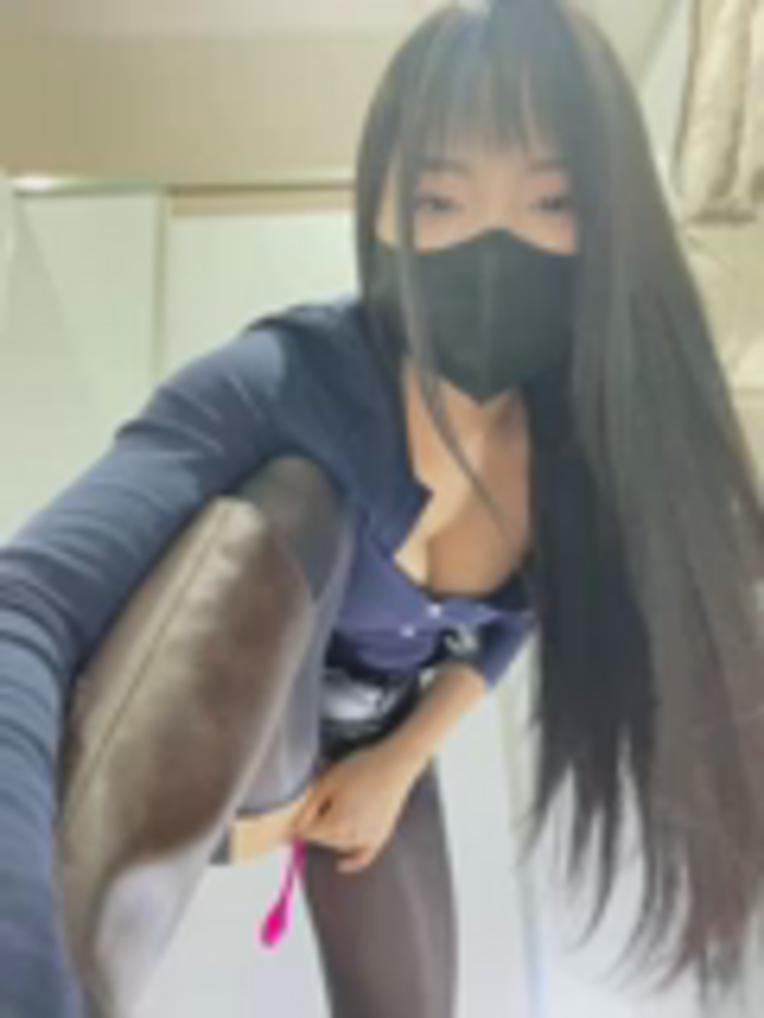Asia-Lynn