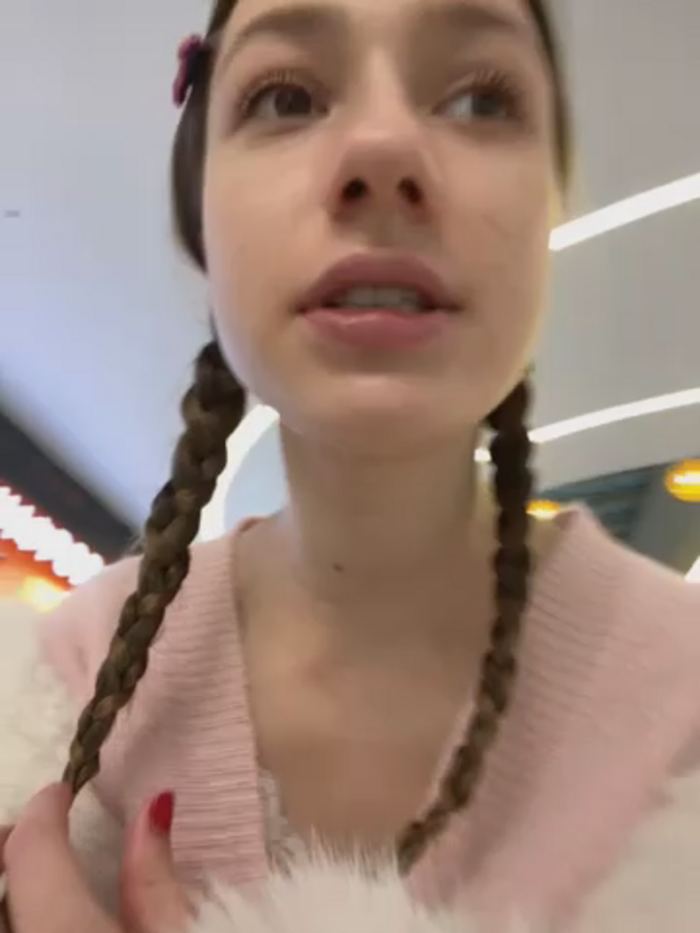 Lia__Love